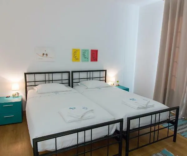 Hostal Change The World - Acores - *