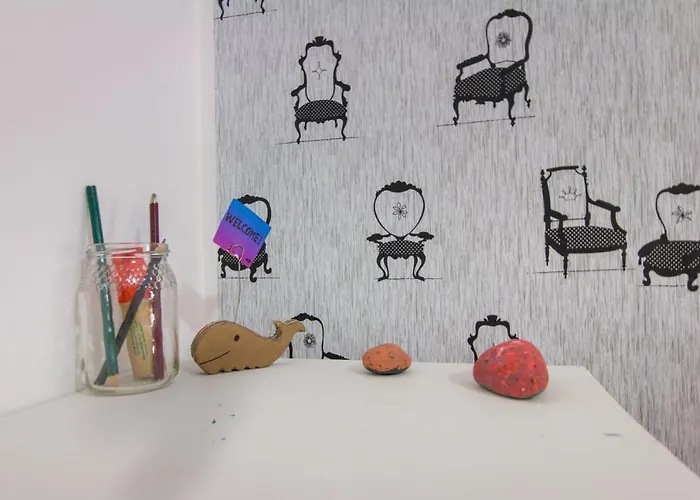 Change The World - Acores - Hostal