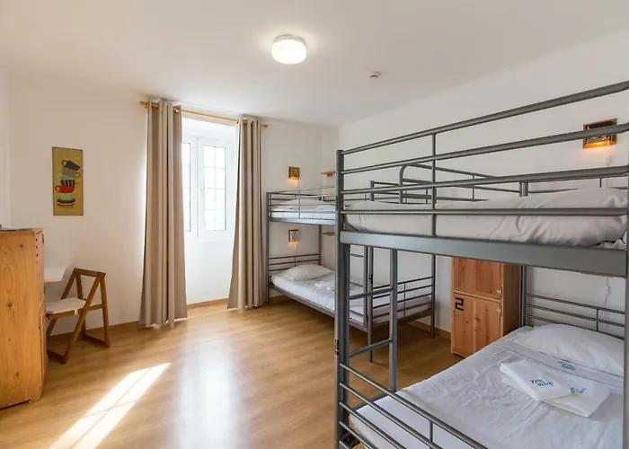 Change The World - Acores - Hostel Ponta Delgada